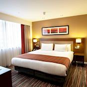 Executive Room - Holiday Inn London Wembley