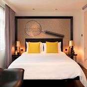Superior bedroom - Park Plaza Sherlock Holmes London