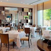 Park Terrace Restaurant - Royal Garden Hotel