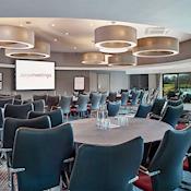 Lakeside Suite - Jurys Inn Hinckley Island