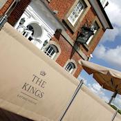 Kings Terrace - Kings Hotel Stokenchurch
