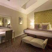 Sandford Springs Hotel & Golf Club