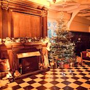 Christmas Foyer - Littleton Park House at Shepperton Studios