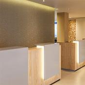 Lobby - Hilton Garden Inn London Heathrow Airport