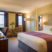 Classic Seaview Bedroom - Royal Marine Hotel