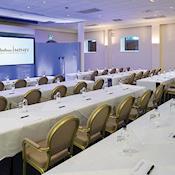 Elizabethan Suite - The Chateau Impney Hotel & Exhibition Centre