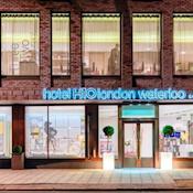 Hotel Entrance - H10 London Waterloo