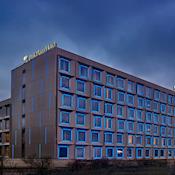 Park Royal Exterior - Park Plaza London Park Royal