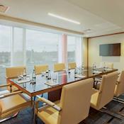 Board Room - Hyatt Place West London/Hayes