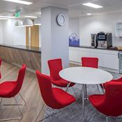 a lounge/coffee bar with breakout area - University of Bath in London
