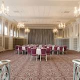 Heythrop Park Enstone suite